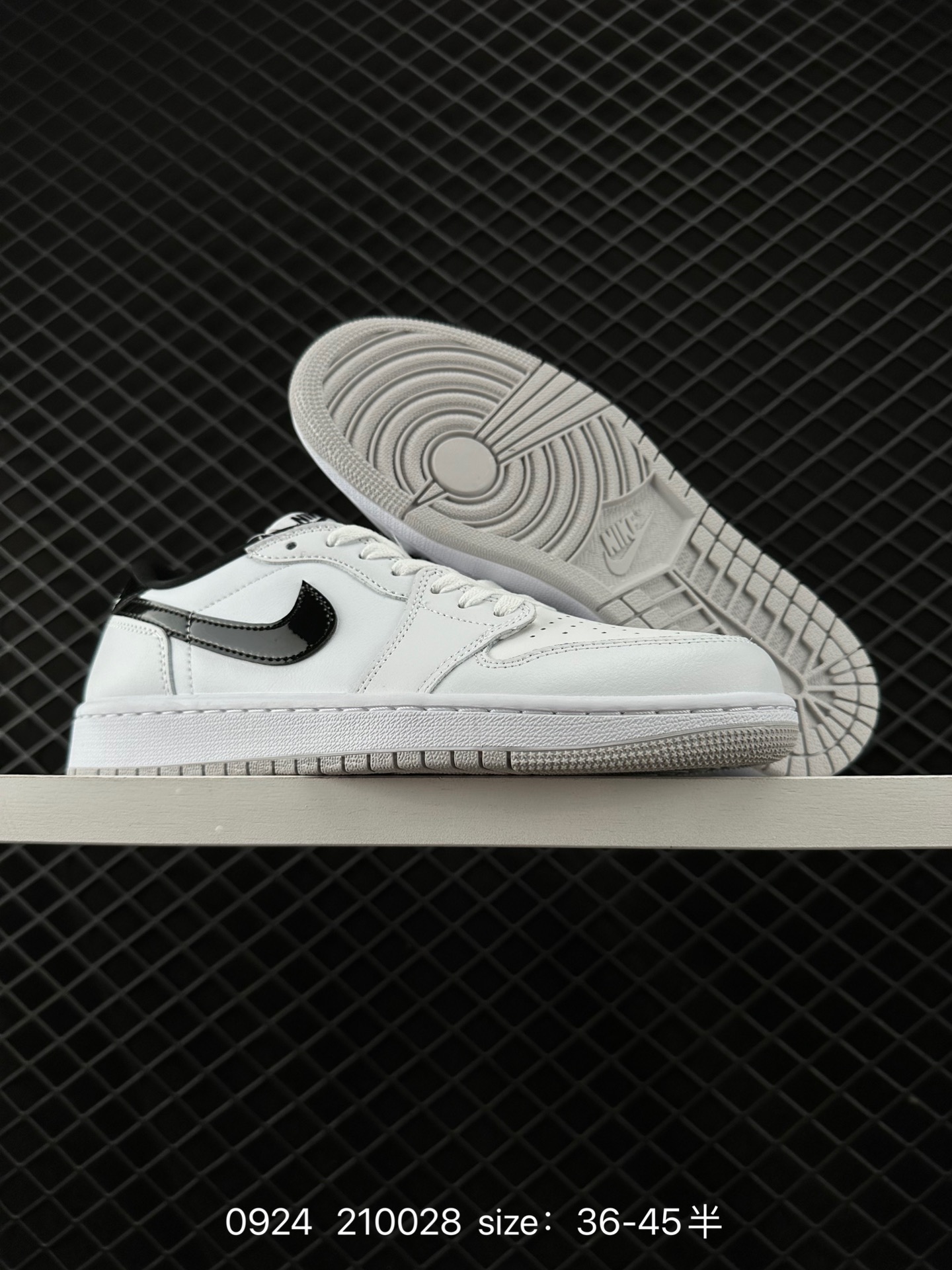 Nike Air Jordan 1 Retro Low GS AJ1